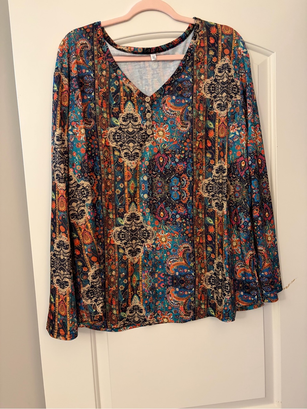 Amazon Women's Teal Multi Paisley V-Neck Long Sleeve Top